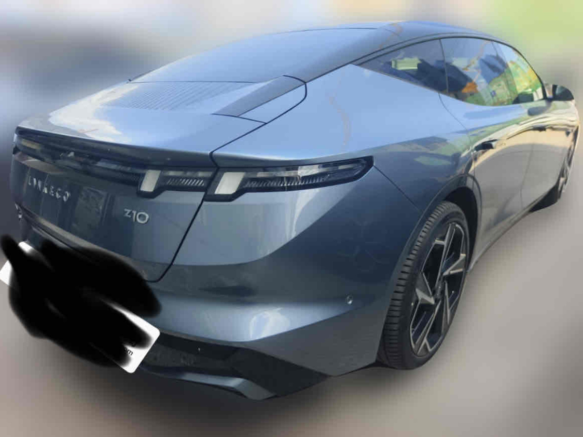 領(lǐng)克 領(lǐng)克Z10  2025款 95kWh 702km四驅(qū)智駕Ultra圖片