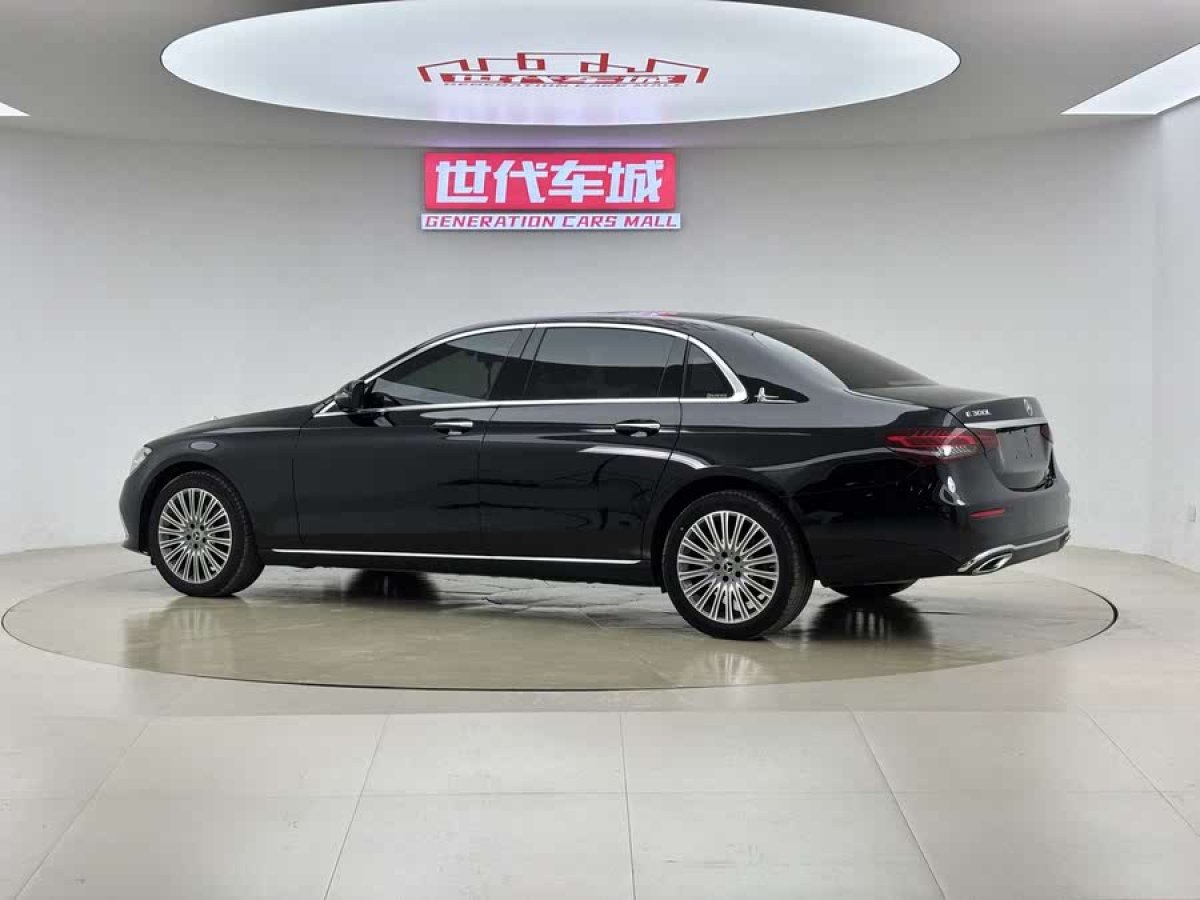 奔馳 奔馳E級  2023款 改款 E 300 L 時尚型圖片