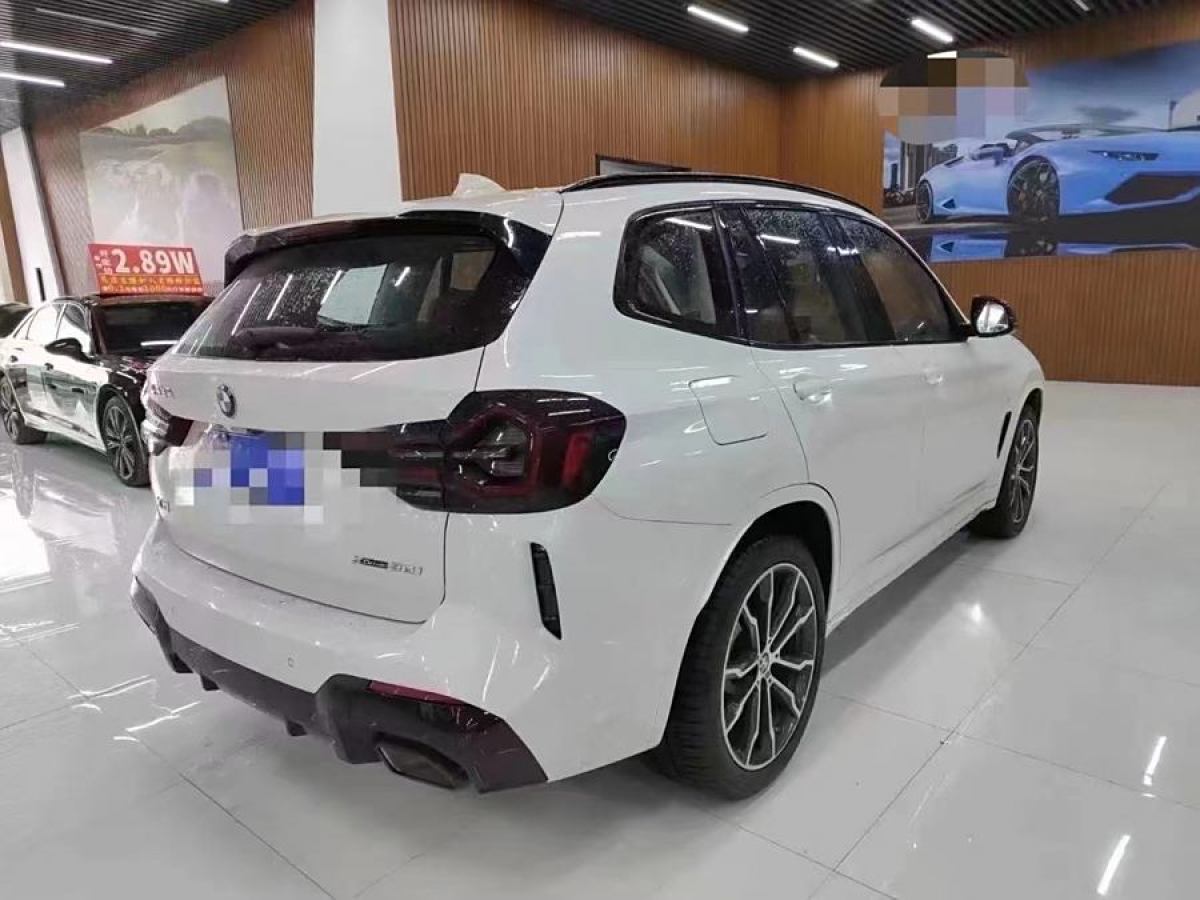 寶馬 寶馬X3  2022款 xDrive30i 領(lǐng)先型 M曜夜套裝圖片