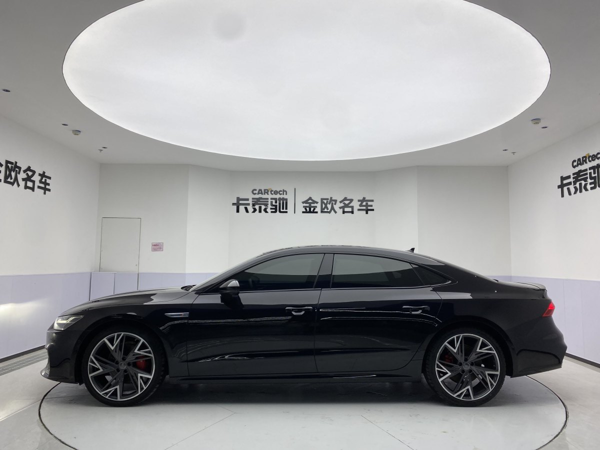 奧迪 奧迪A7L  2023款 45 TFSI quattro S-line 黑武士版圖片