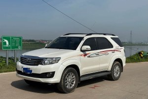 Fortuner 豐田 2.7L 中東版