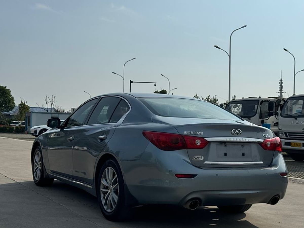 英菲尼迪 Q50L  2015款 2.0T 舒適版圖片