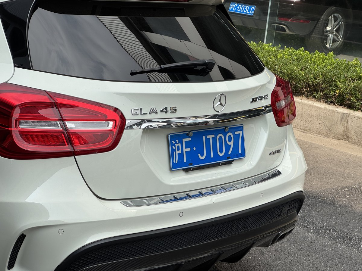 奔馳 奔馳GLA AMG  2015款 AMG GLA 45 4MATIC圖片