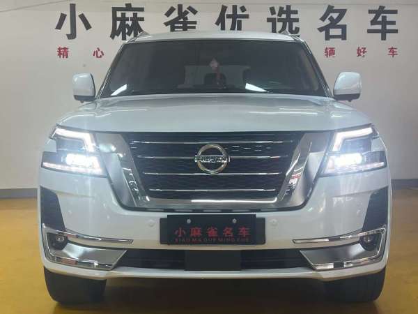 日产 途乐  2018款 4.0L 铂金型