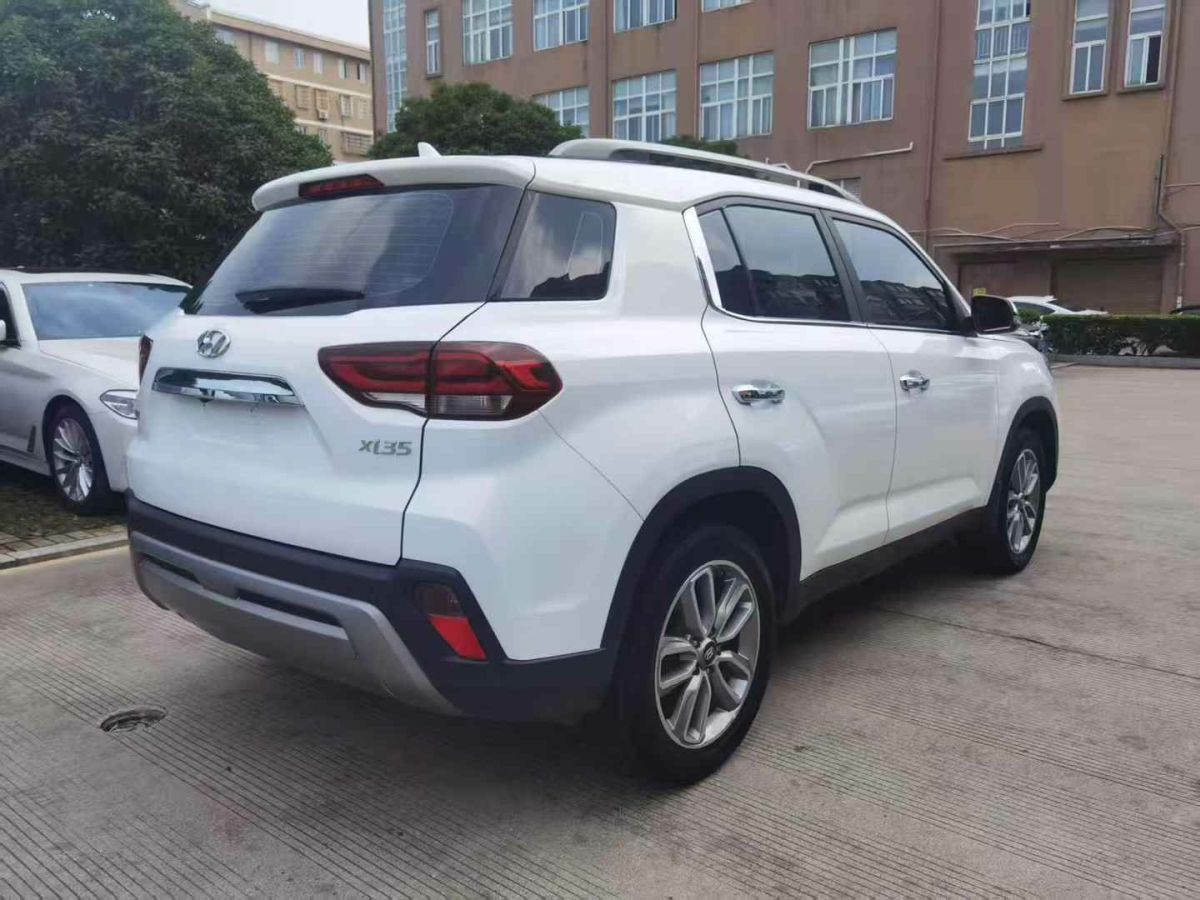 現(xiàn)代 ix35  2018款 基本型圖片