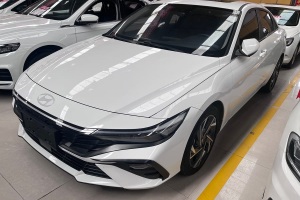 伊蘭特 現(xiàn)代 1.5L CVT GLX精英版