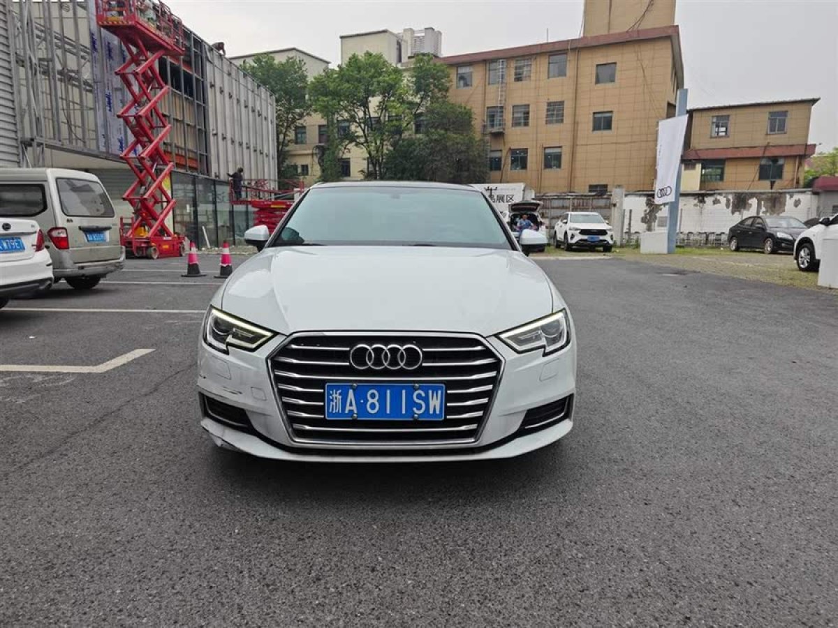奧迪 奧迪A3  2020款 改款 Sportback 35 TFSI 進(jìn)取型 國(guó)VI圖片