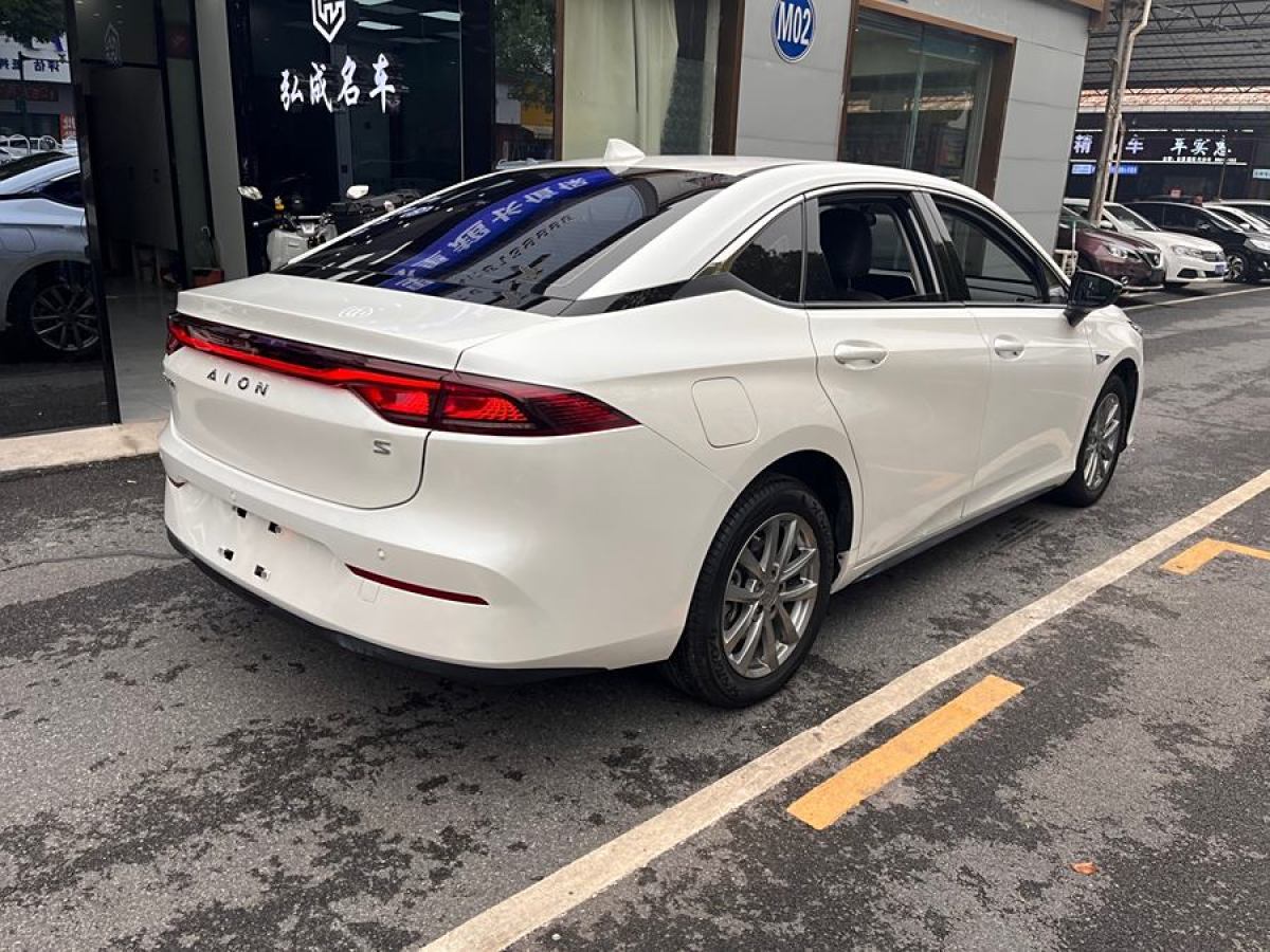 埃安 AION S  2023款 炫 580 55.2kWh 磷酸鐵鋰圖片