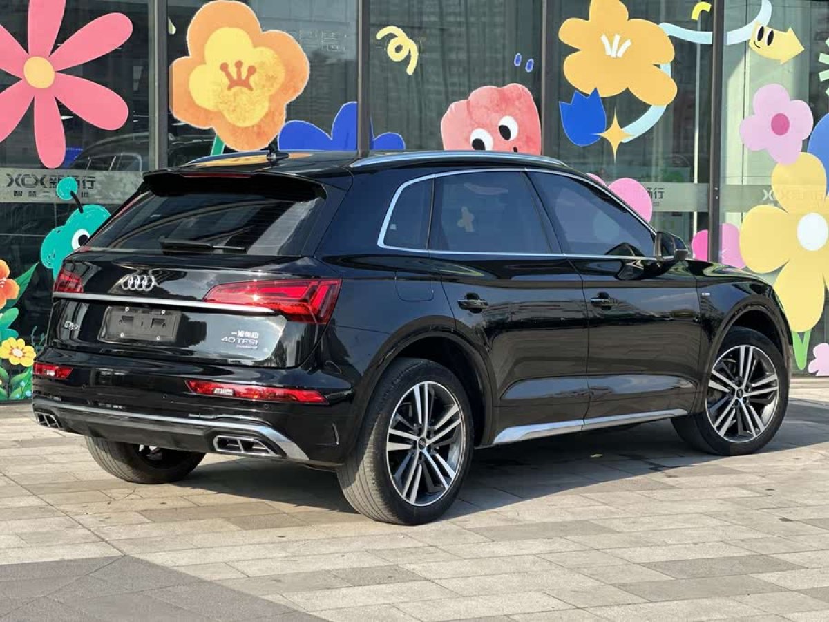 奧迪 奧迪Q5L  2022款 改款 40T 豪華動(dòng)感型圖片