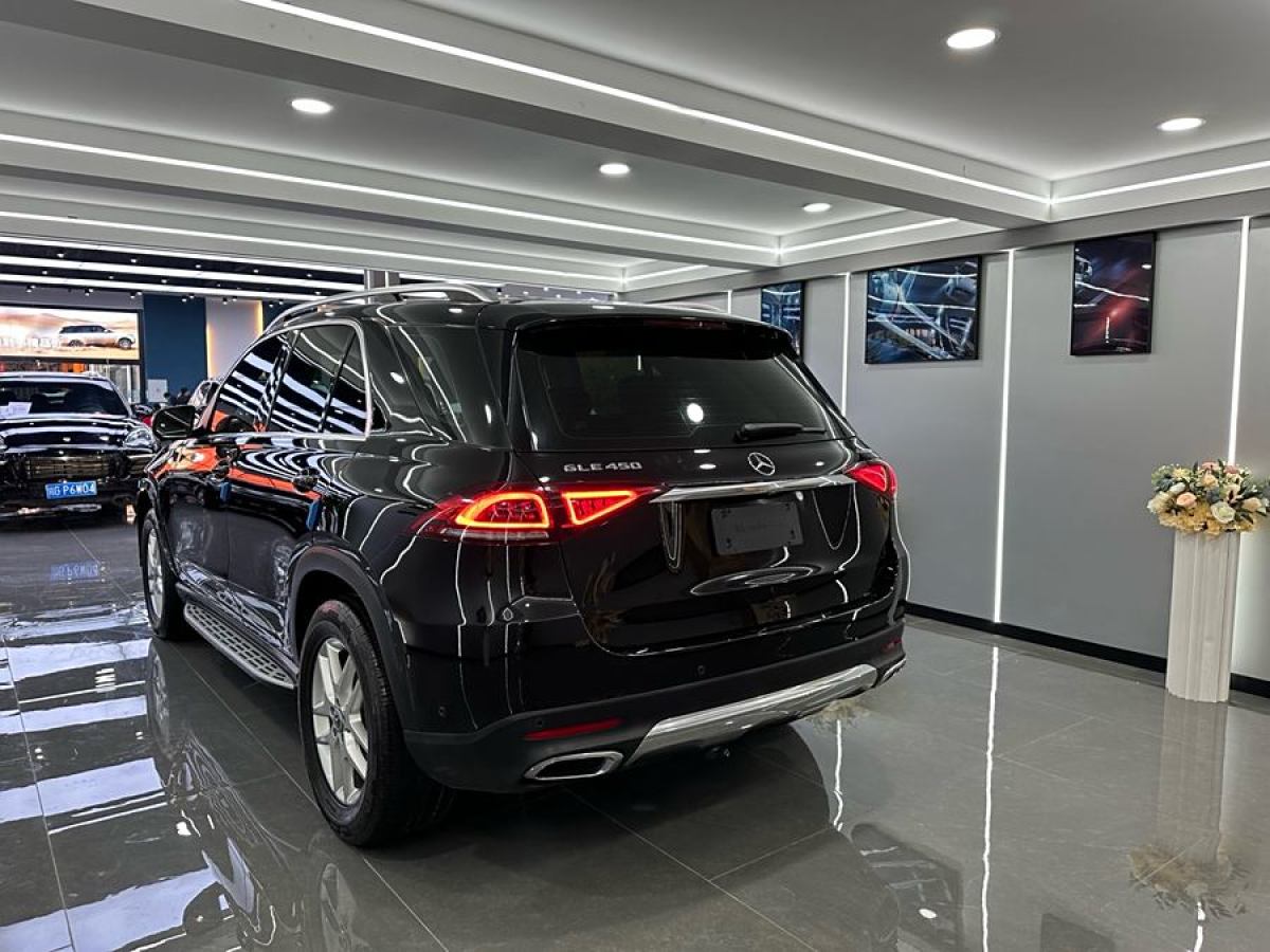 奔馳 奔馳GLE  2020款 改款 GLE 350 4MATIC 動(dòng)感型圖片