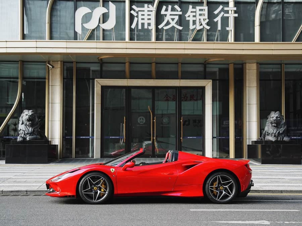 法拉利 F8 Tributo  2020款 Spider 3.9T V8圖片