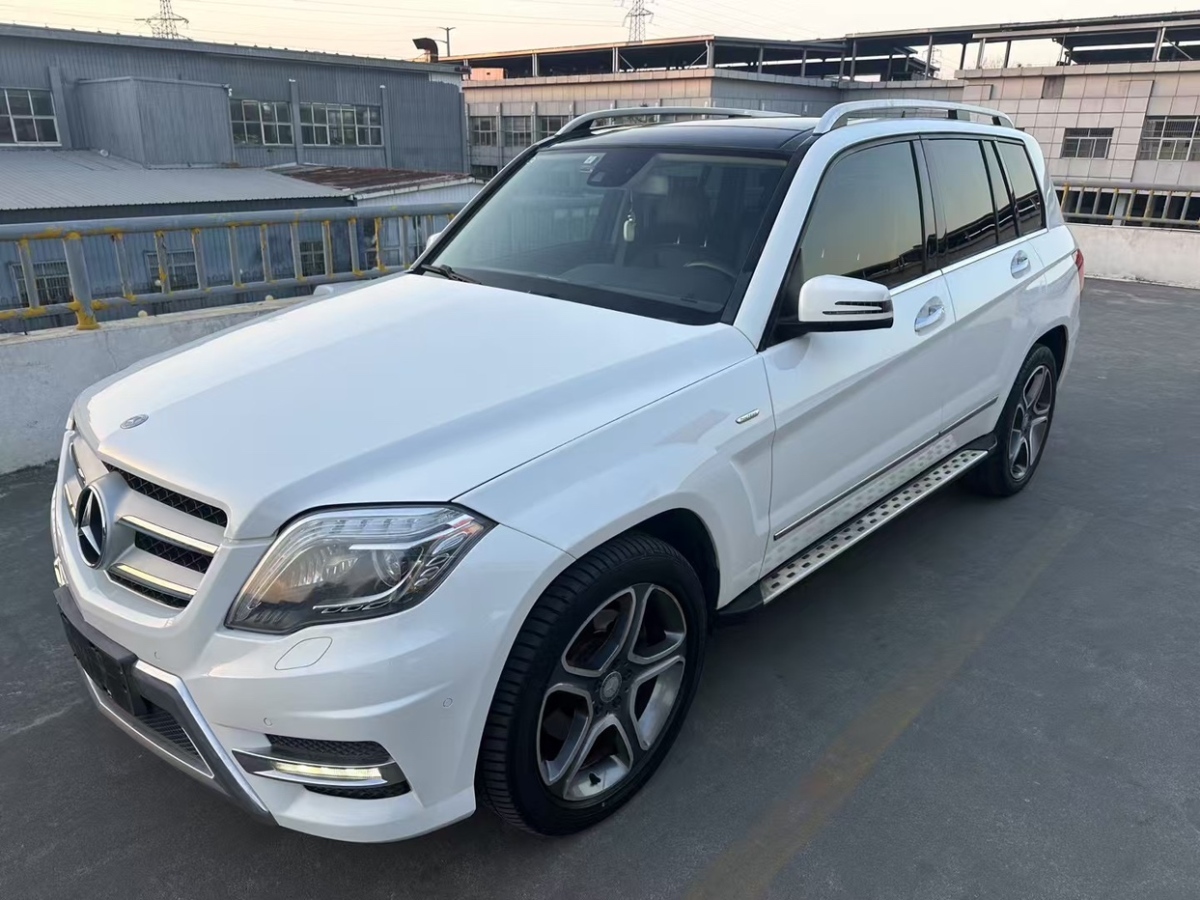 奔馳 奔馳GLK級(jí)  2015款 GLK 300 4MATIC 時(shí)尚型 極致版圖片