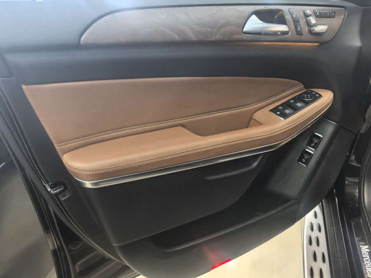 奔馳 奔馳GLS  2018款 改款 GLS 500 4MATIC圖片