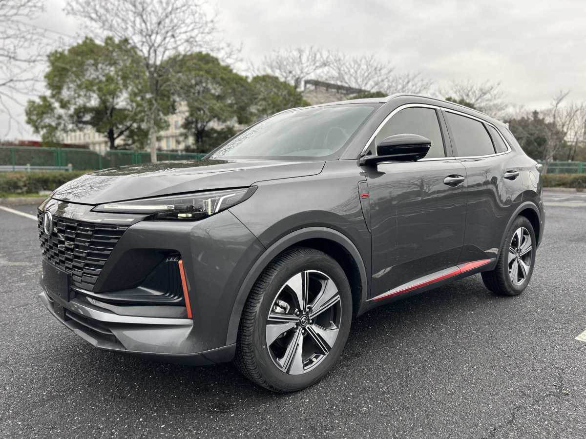 長(zhǎng)安 CS55 PLUS  2022款 第二代 1.5T DCT尊貴型圖片