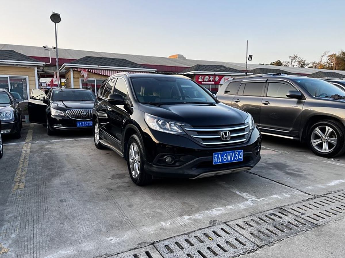 2012年12月本田 CR-V  2013款 2.4L 四驅(qū)尊貴導(dǎo)航版