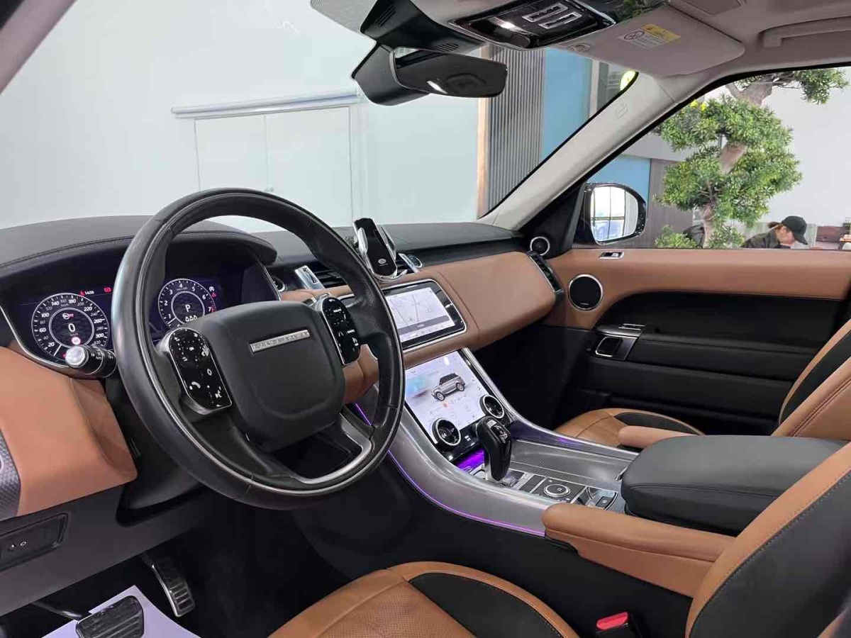 路虎 攬勝運動版  2020款 3.0 L6 HSE DYNAMIC圖片
