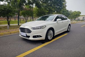 蒙迪歐 福特 2.0L GTDi200時(shí)尚型