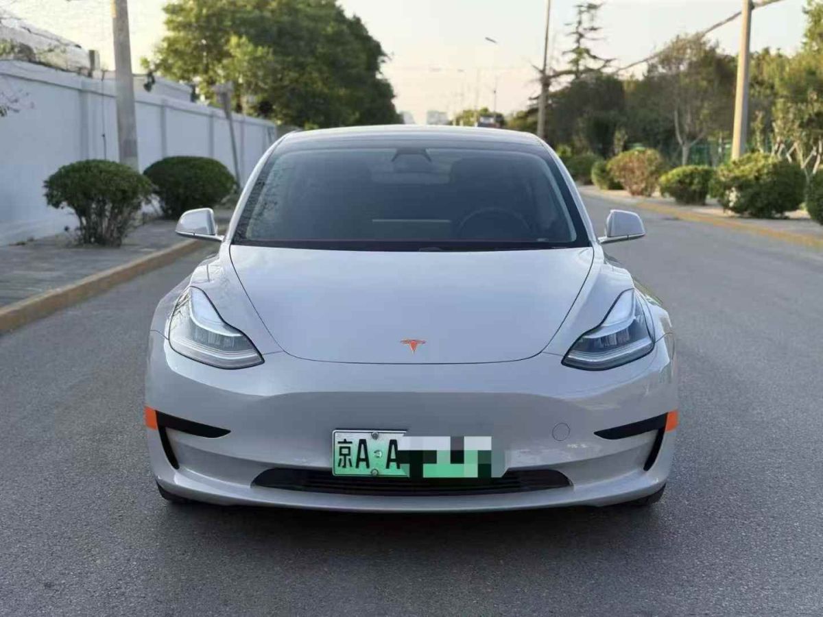 特斯拉 Model Y  2021款 標準續(xù)航后驅(qū)版圖片