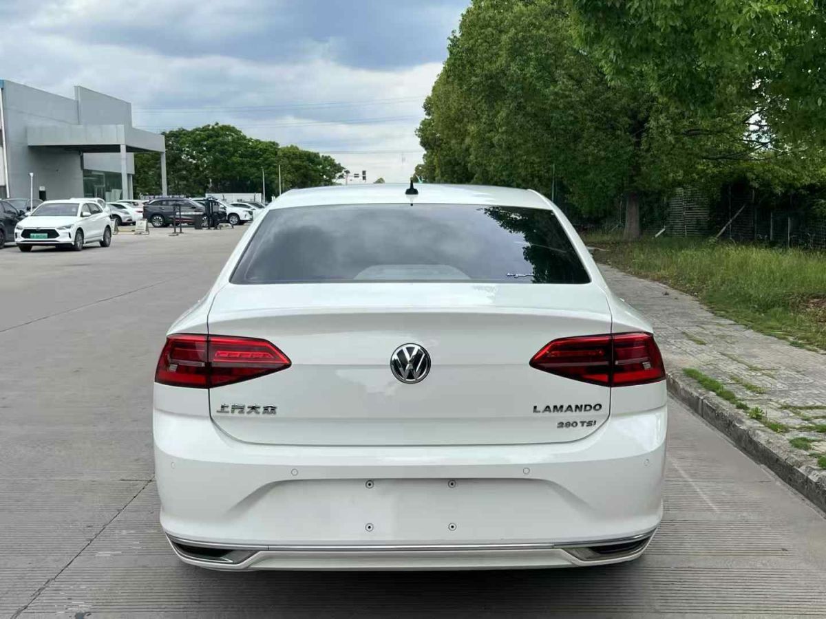 大眾 凌渡  2019款  230TSI DSG風(fēng)尚版 國(guó)VI圖片