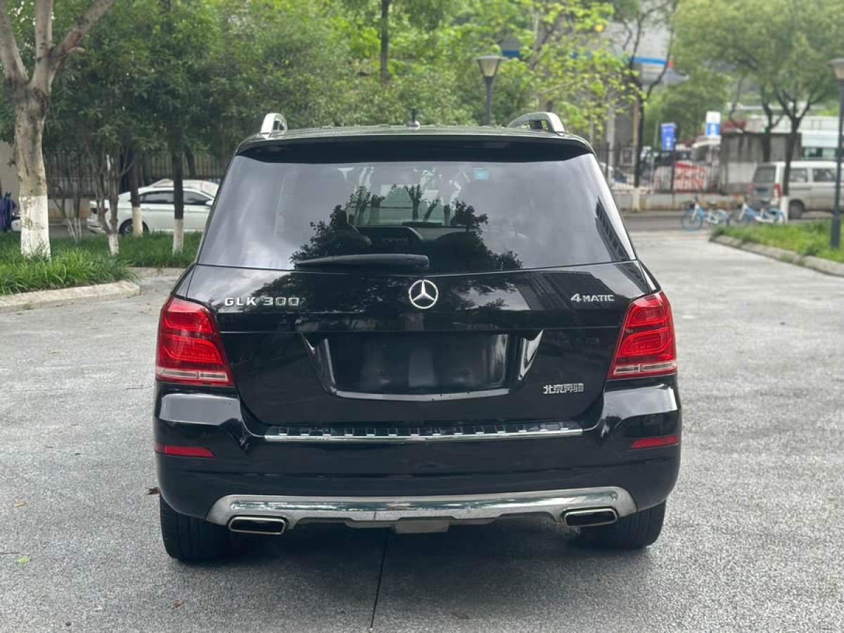 奔馳 奔馳GLK級  2013款 改款 GLK 300 4MATIC 豪華型圖片