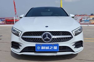 奔馳A級 奔馳 改款 A 200 L 運動轎車時尚型