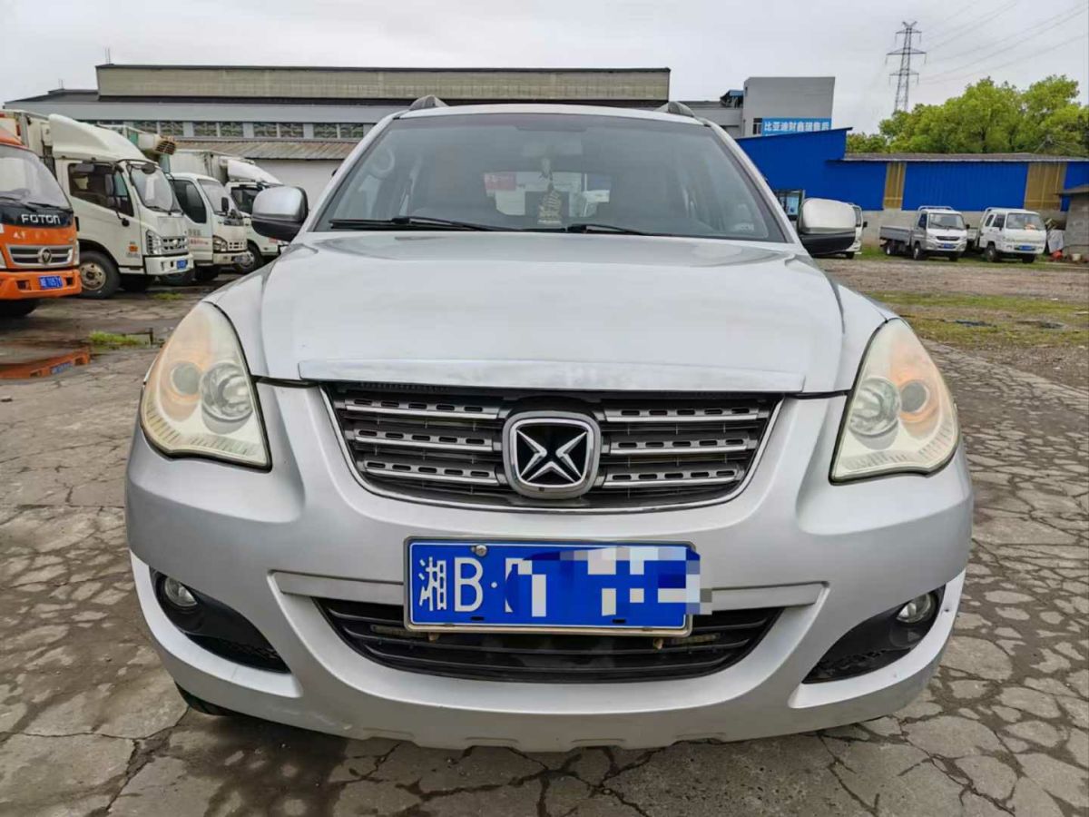 江鈴 馭勝  2013款 S350 2.0T 兩驅(qū)汽油豪華版5座圖片