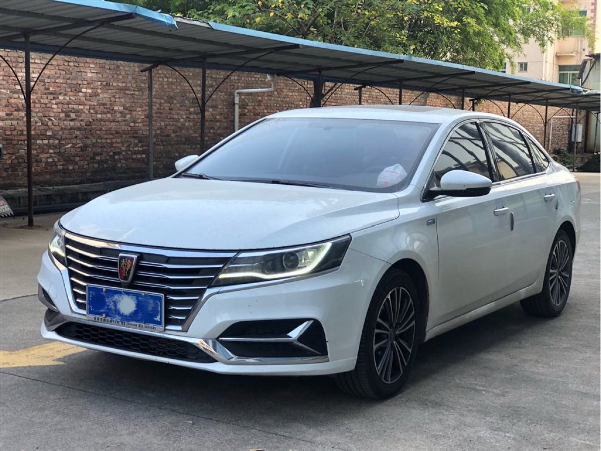 榮威i6 2019款 plus 1.6l cvt 4g互聯旗艦大讚版圖片