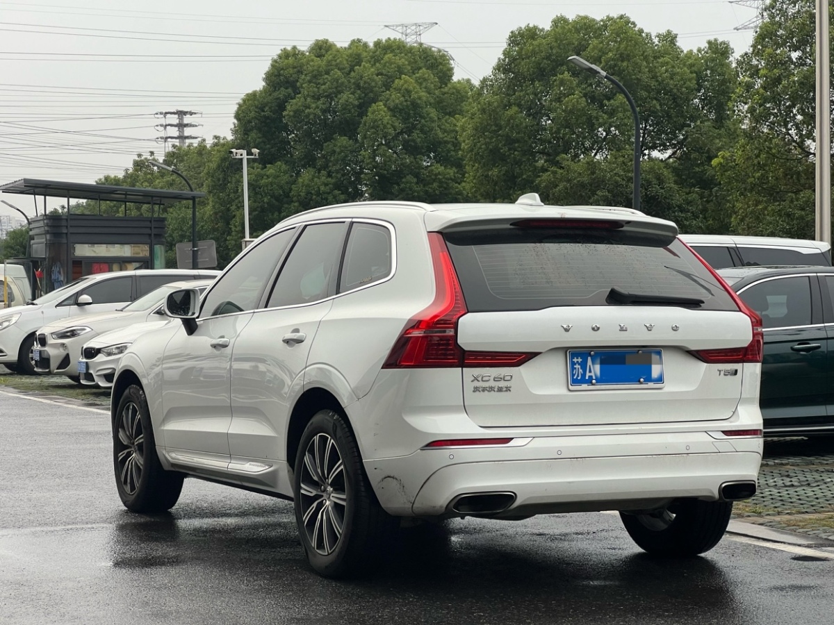 沃爾沃 XC60  2018款 T5 四驅(qū)智遠版圖片