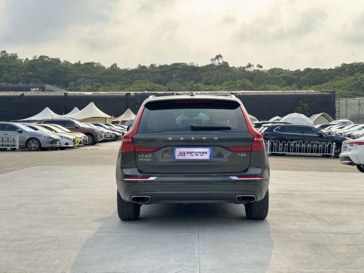 沃爾沃 XC60  2018款 T5 四驅(qū)智雅豪華版圖片