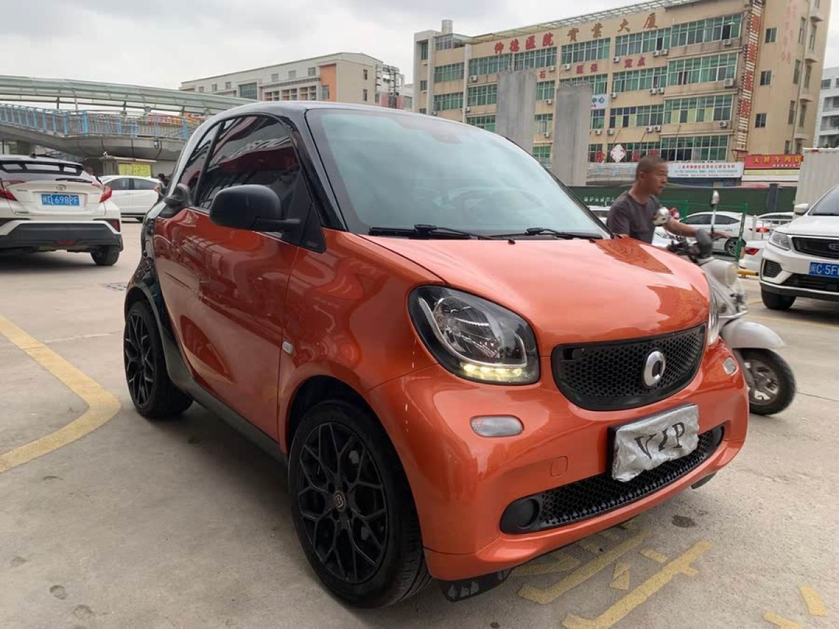 smart fortwo  2015款 1.0L 52千瓦硬頂激情版圖片