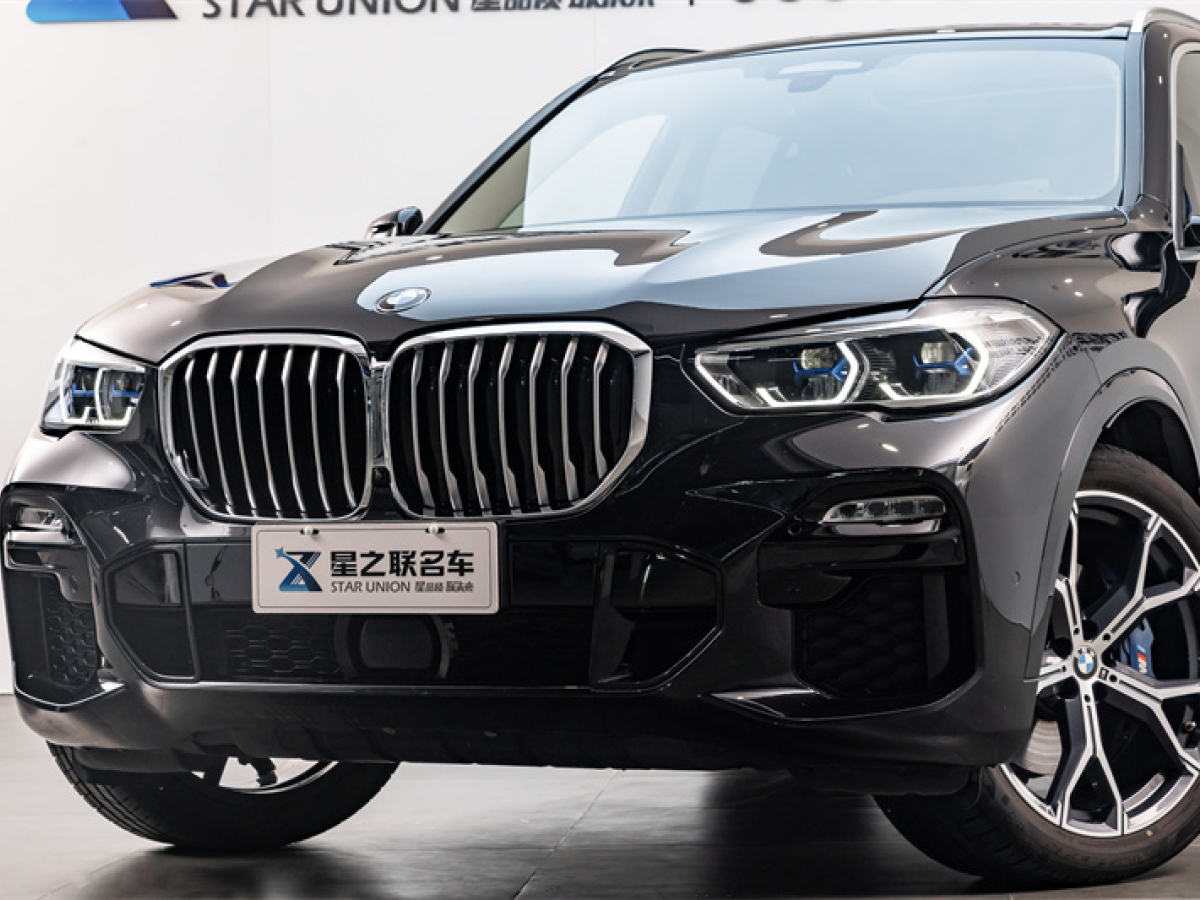 寶馬 寶馬X5  2020款 xDrive40i 尊享型 M運(yùn)動(dòng)套裝圖片