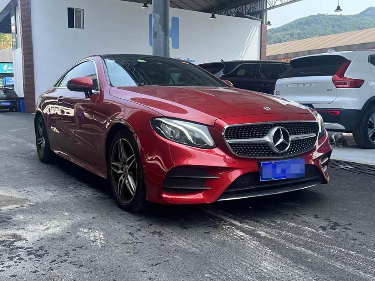 奔驰 奔驰E级  2017款 E 200 4MATIC 轿跑车图片