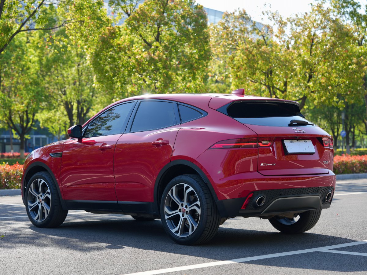 捷豹 E-PACE  2018款 P200 首發(fā)限量版圖片