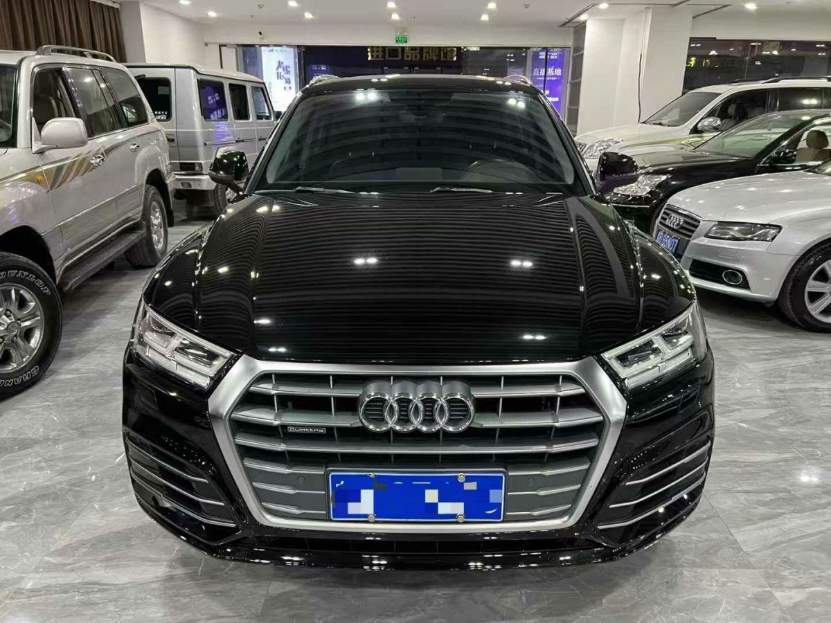 奧迪 奧迪Q3  2019款  35 TFSI 時尚動感型圖片