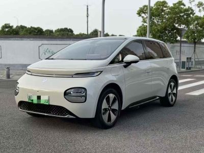2023年8月 寶駿 寶駿云朵 360 Plus圖片