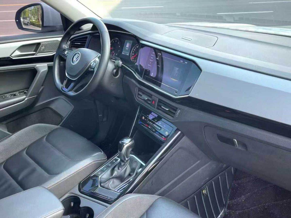大眾 探岳  2021款 280TSI 兩驅(qū)舒適智聯(lián)版圖片