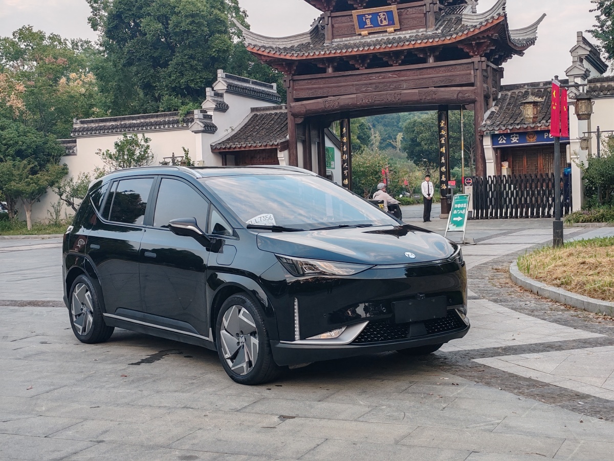 合創(chuàng) 合創(chuàng)Z03  2022款 510km 潮酷版 135kW 64.23kWh圖片