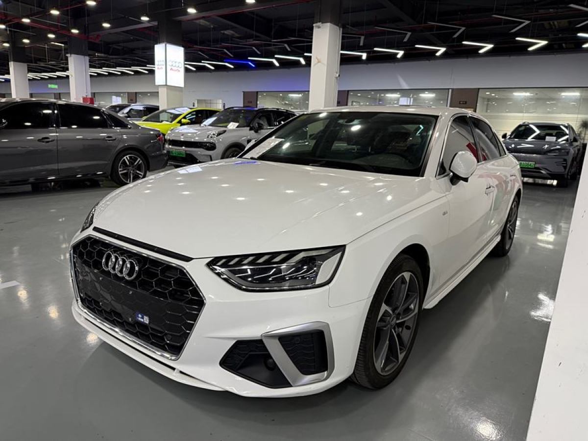 2021年2月奧迪 奧迪A4L  2020款 40 TFSI 時(shí)尚動(dòng)感型