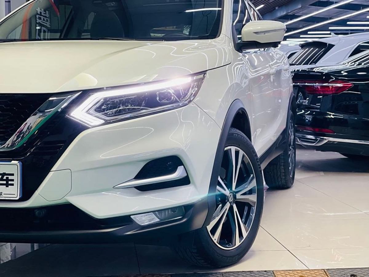 日產(chǎn) 逍客  2021款 2.0L CVT豪華版圖片