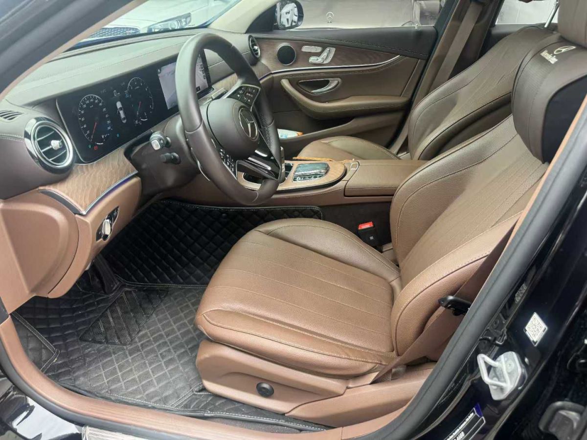 奔馳 奔馳E級  2023款 E 300 L 豪華型圖片