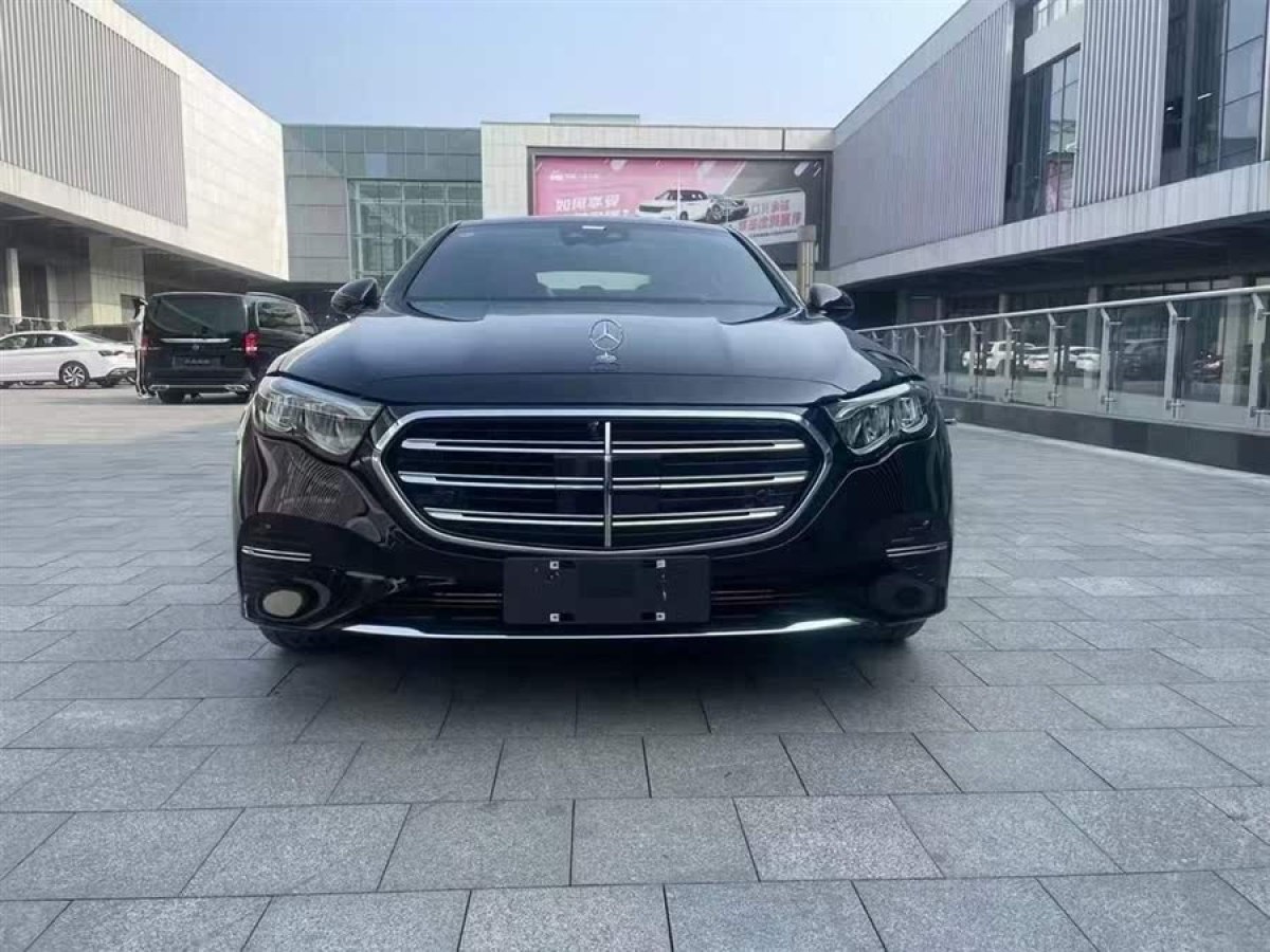 奔馳 奔馳E級  2024款 E 300 L 豪華型圖片