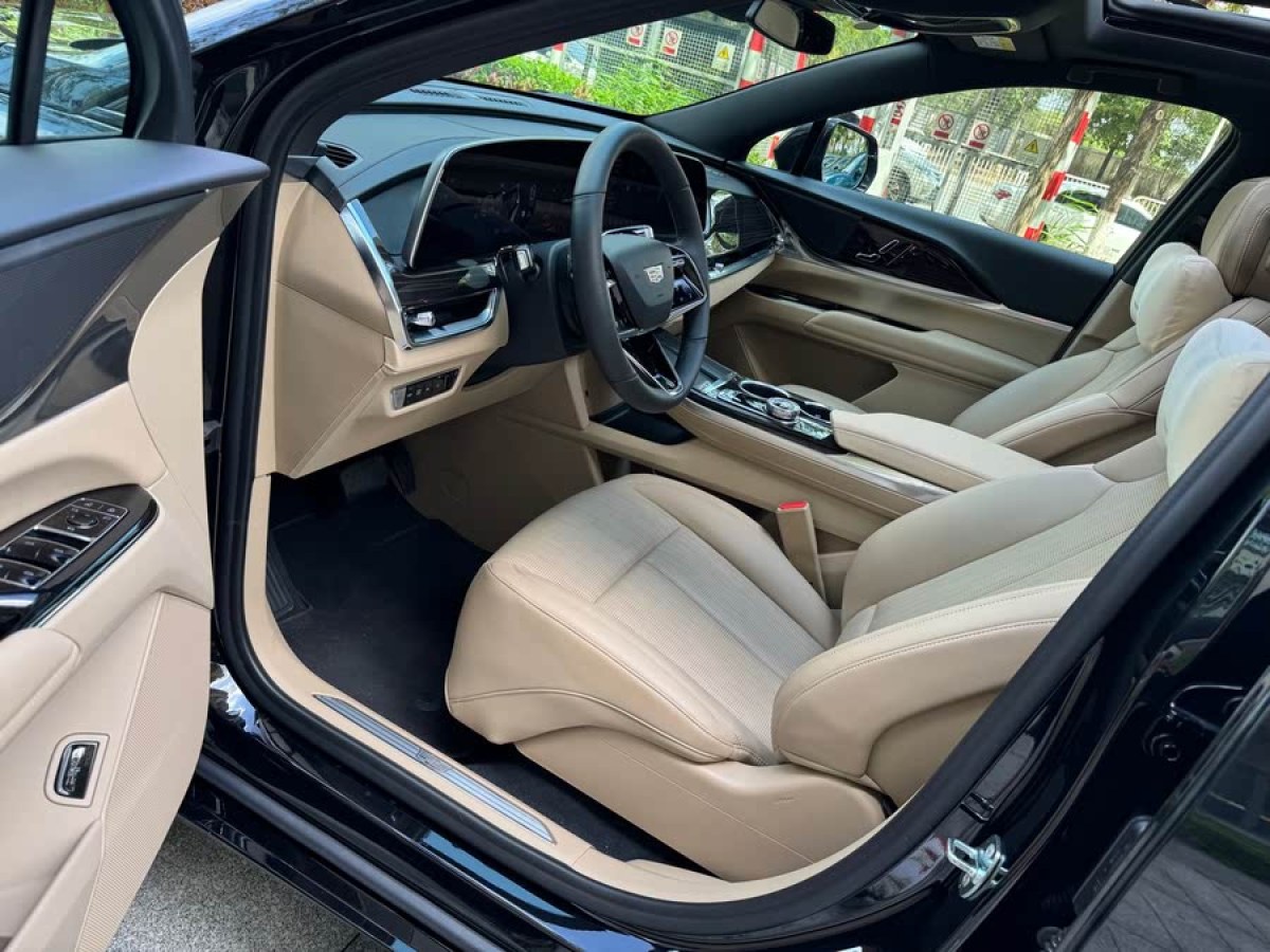 凱迪拉克 XT5  2025款 2.0T 豪華型圖片