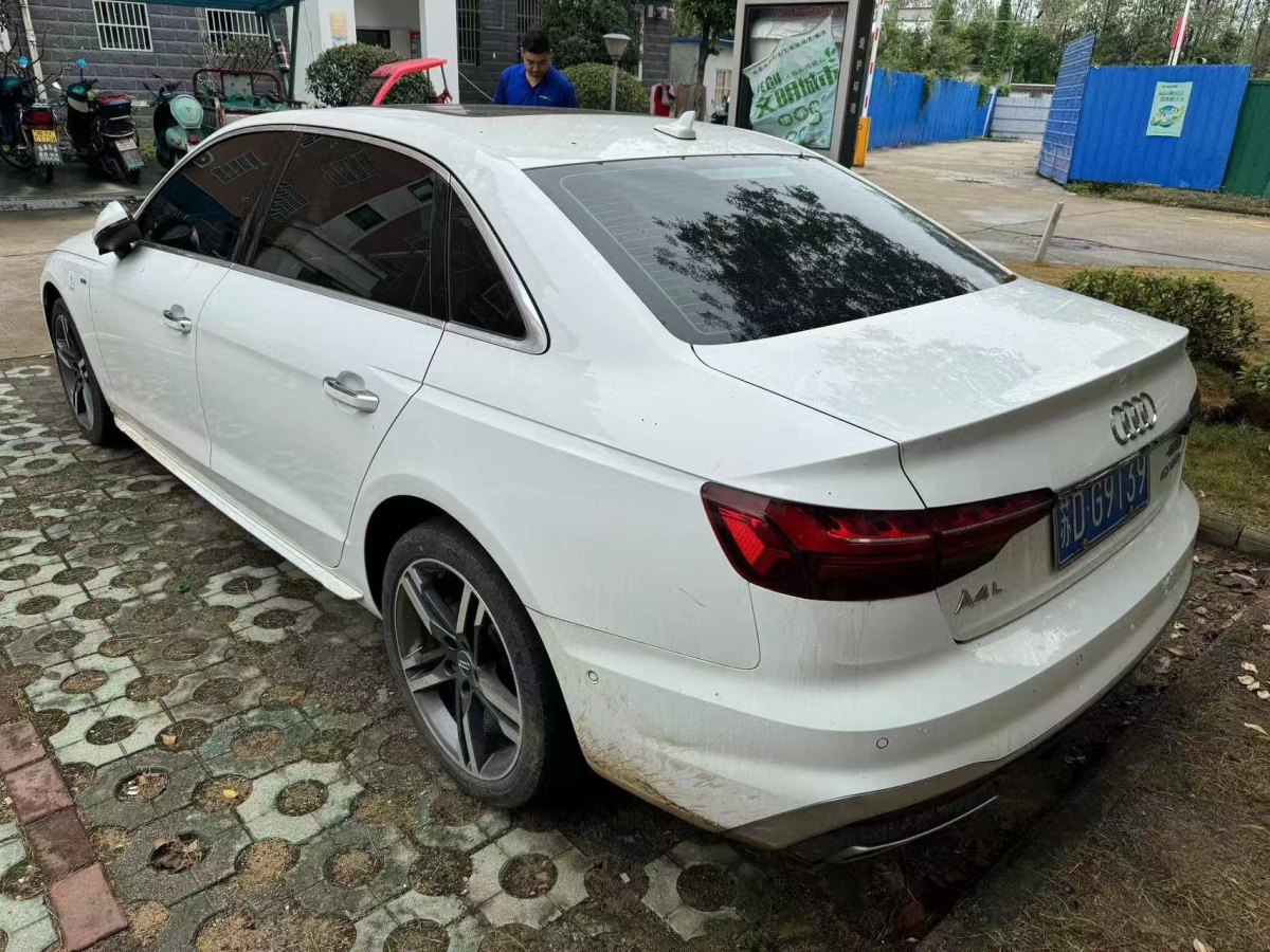 奥迪 奥迪A4L  2020款 40 TFSI 豪华动感型图片