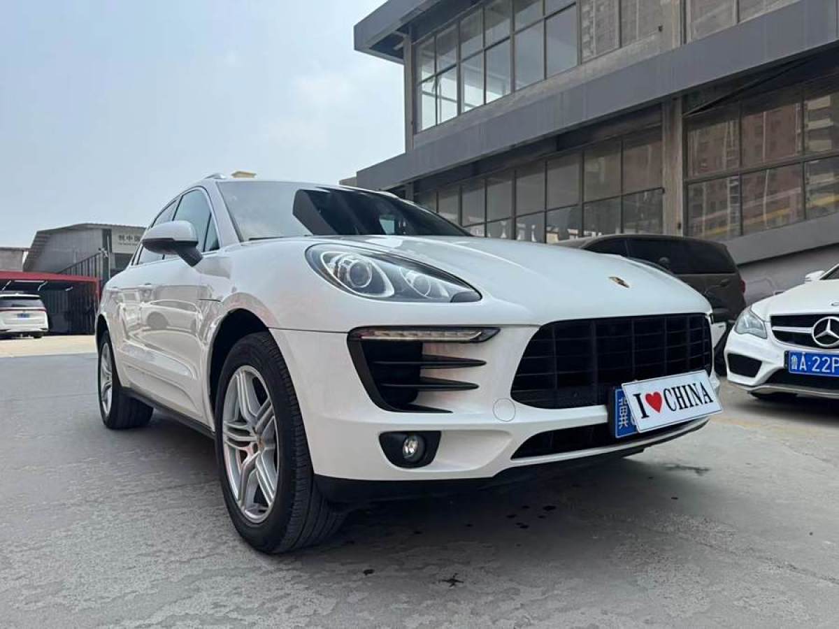 保時(shí)捷 Macan  2014款 Macan 2.0T圖片