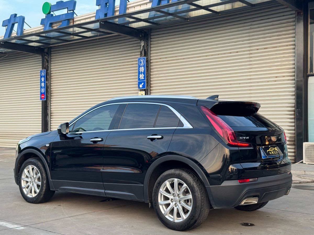 凱迪拉克 XT4  2020款 改款 28T 兩驅(qū)技術(shù)型圖片