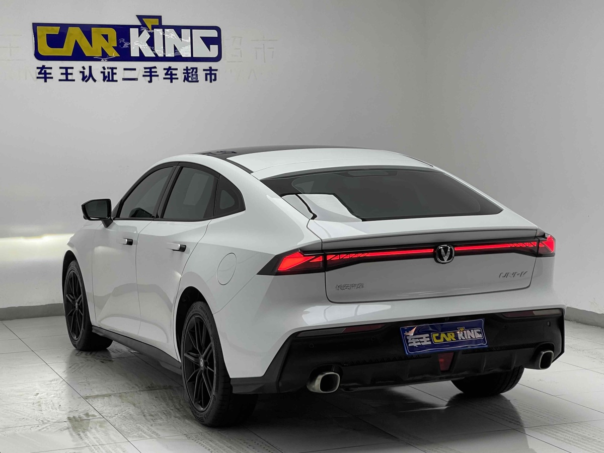 2024年1月長(zhǎng)安 長(zhǎng)安UNI-V  2023款 1.5T 尊貴型