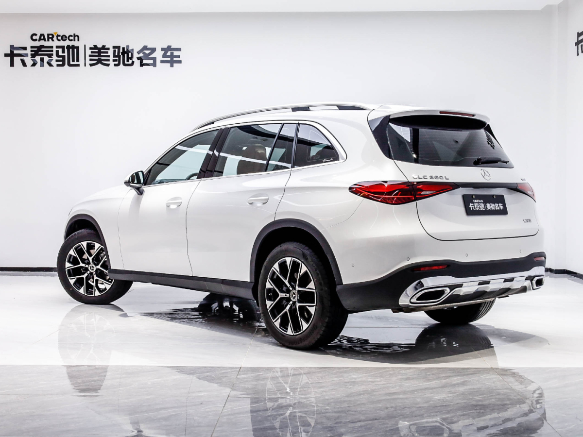 奔驰 GLC级 2023款 GLC 260 L 4MATIC 动感型 5座图片