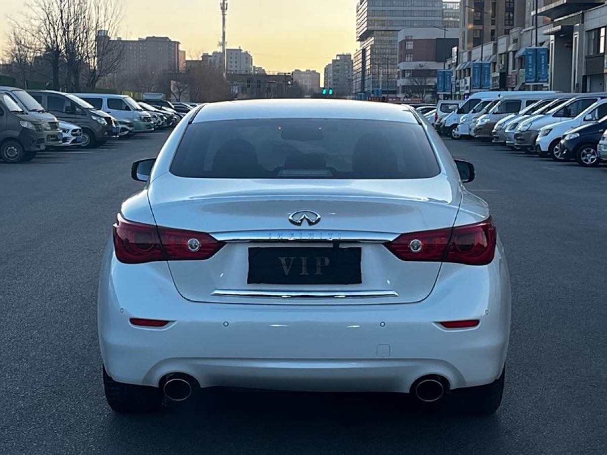 英菲尼迪 Q50L  2015款 2.0T 悅享版圖片