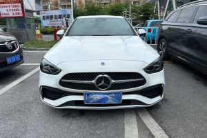 奔馳C級(jí) 奔馳 C 260 L 皓夜運(yùn)動(dòng)版