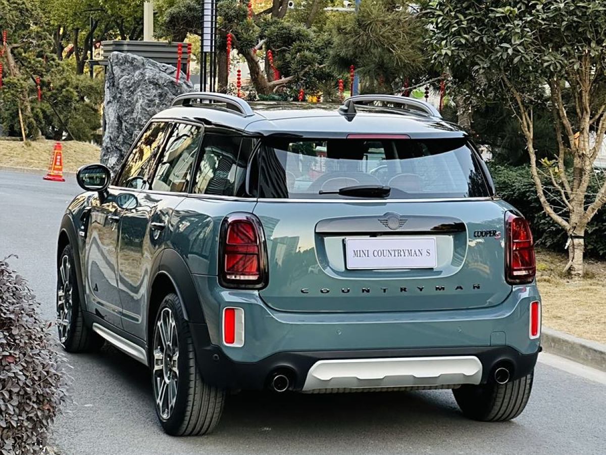 MINI COUNTRYMAN  2023款 改款 2.0T COOPER S ALL4 鑒賞家圖片